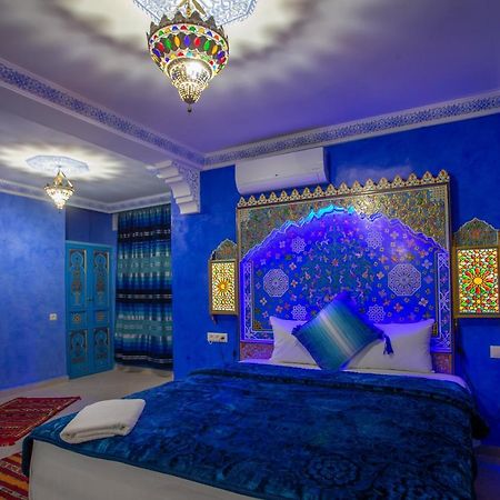 Puerta Azul Bed & Breakfast Чефчауен Екстериор снимка