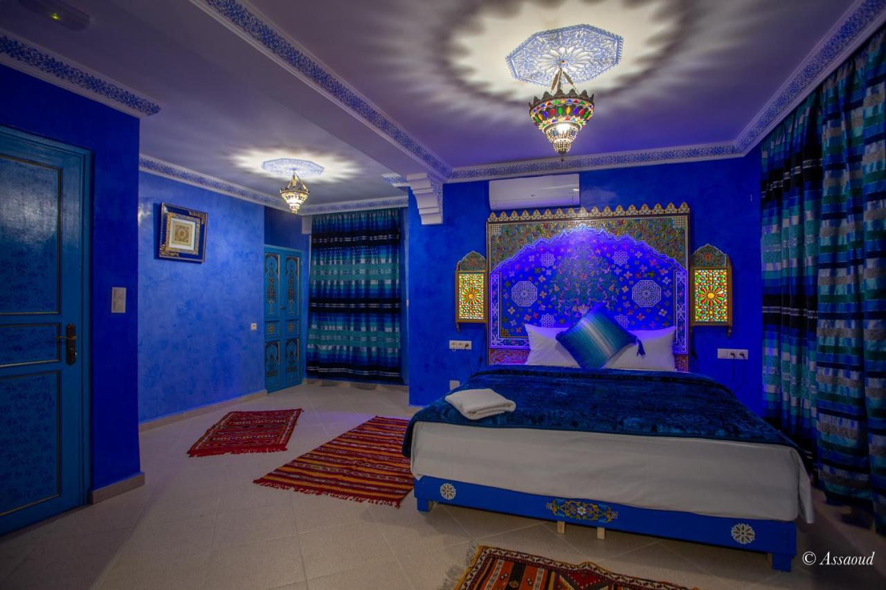 Puerta Azul Bed & Breakfast Чефчауен Екстериор снимка