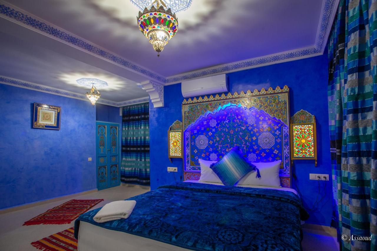 Puerta Azul Bed & Breakfast Чефчауен Екстериор снимка