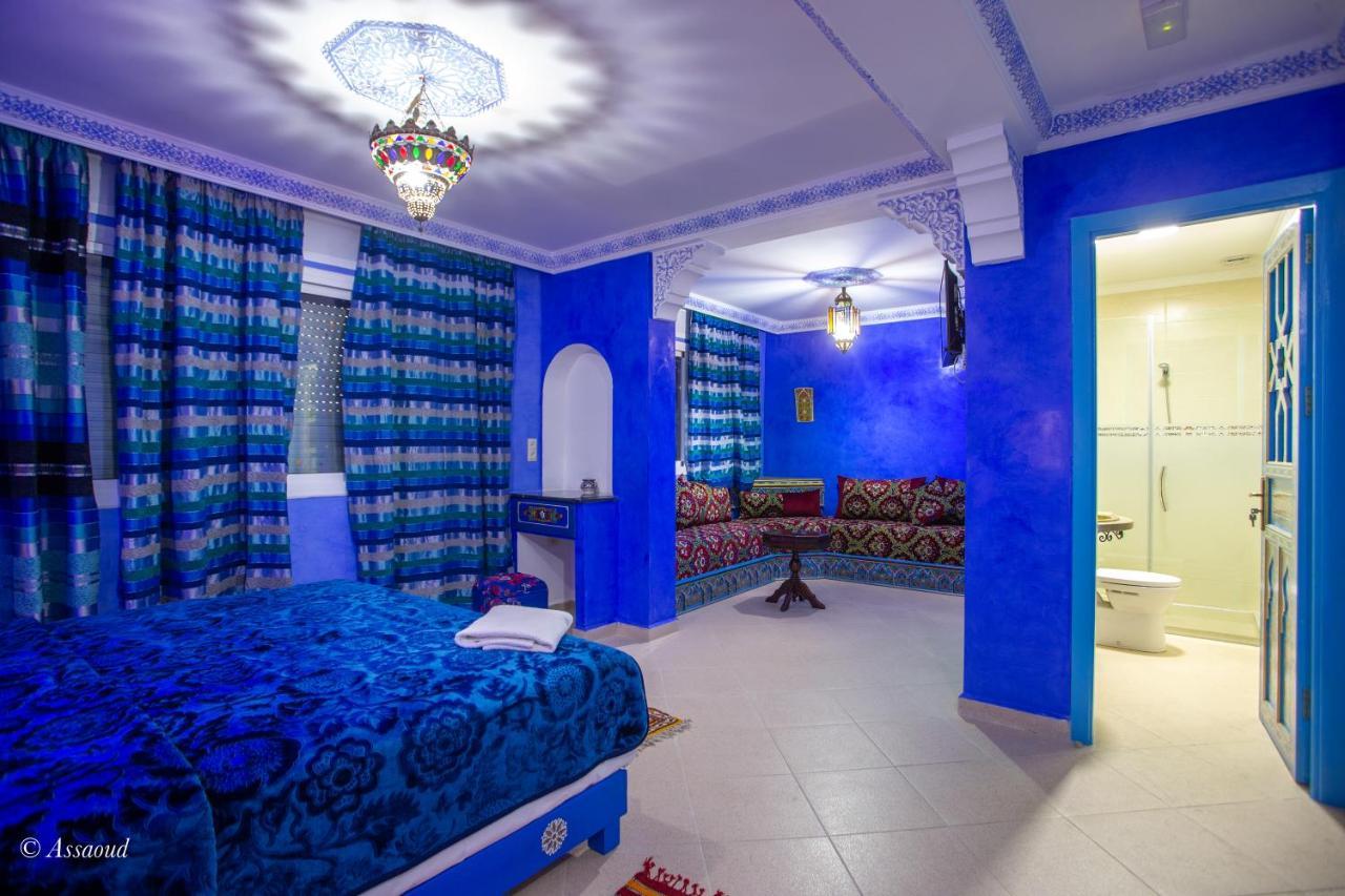 Puerta Azul Bed & Breakfast Чефчауен Екстериор снимка