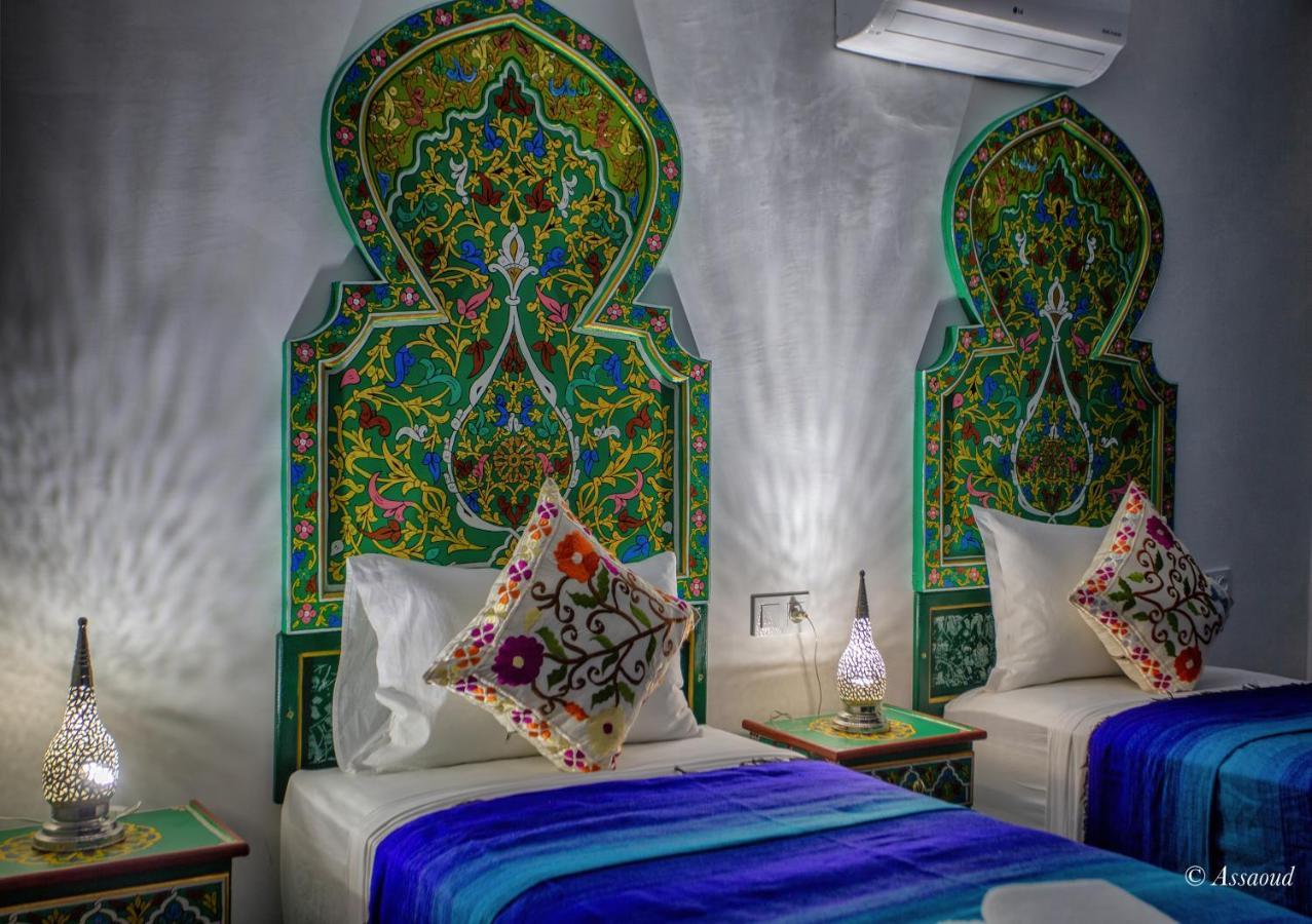 Puerta Azul Bed & Breakfast Чефчауен Екстериор снимка