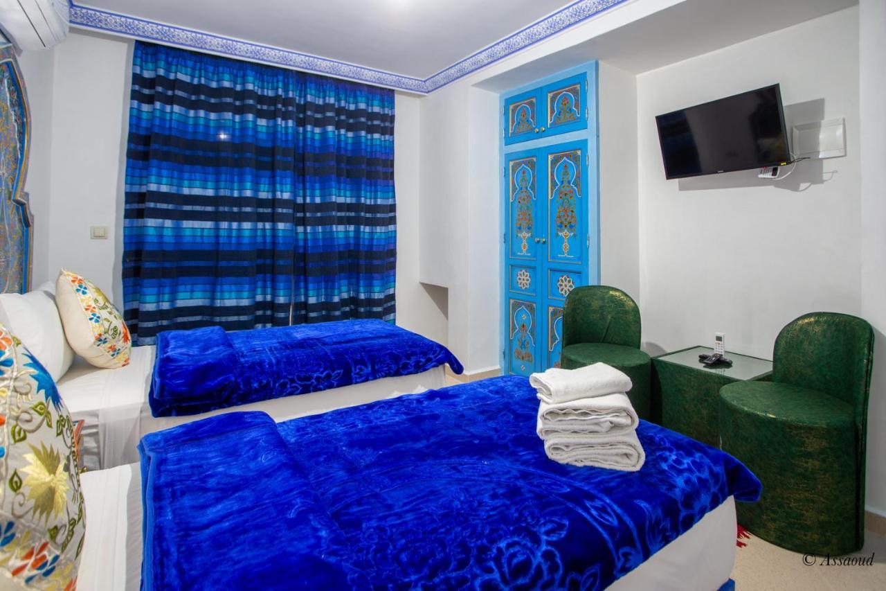 Puerta Azul Bed & Breakfast Чефчауен Екстериор снимка