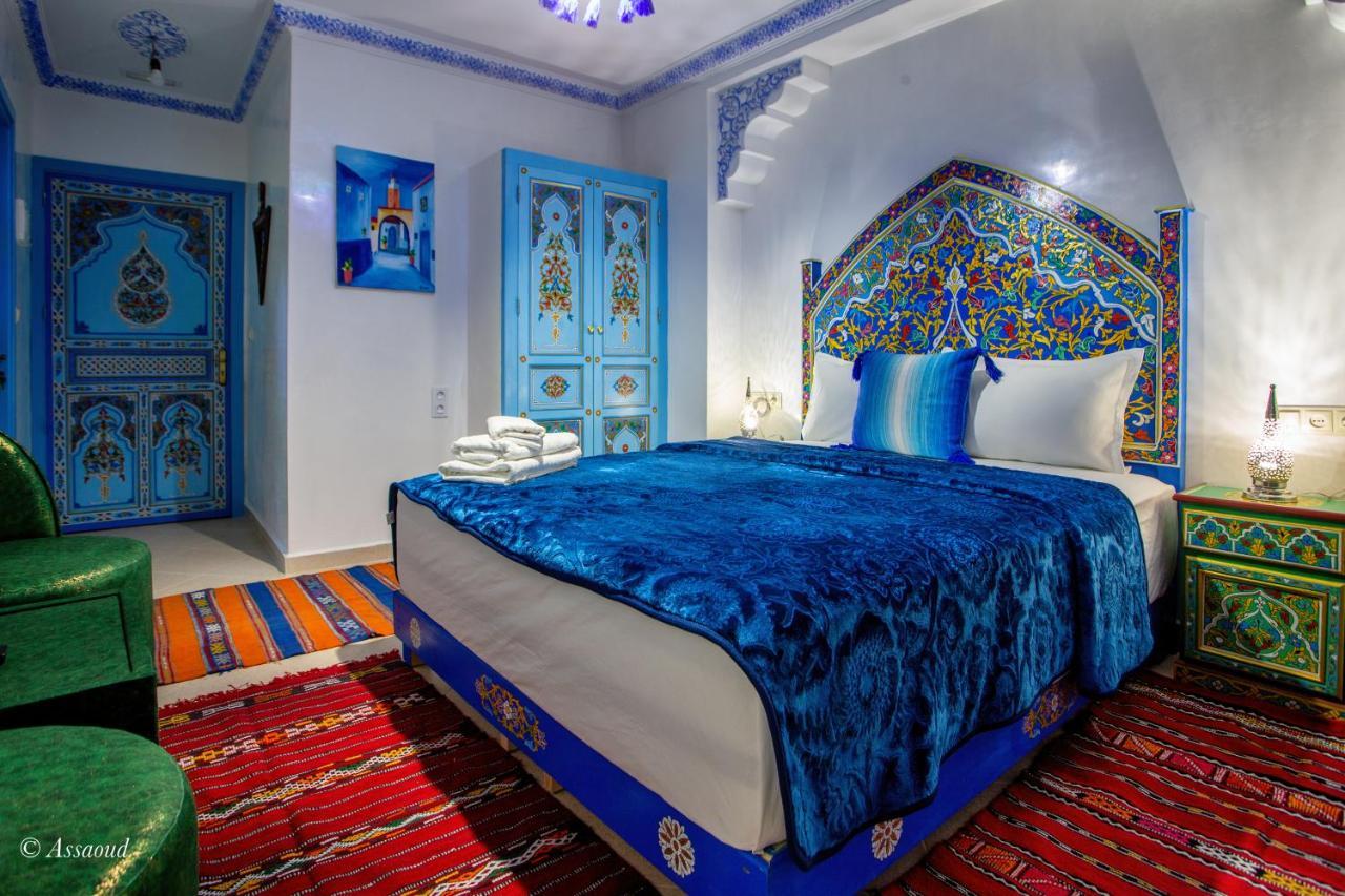 Puerta Azul Bed & Breakfast Чефчауен Екстериор снимка