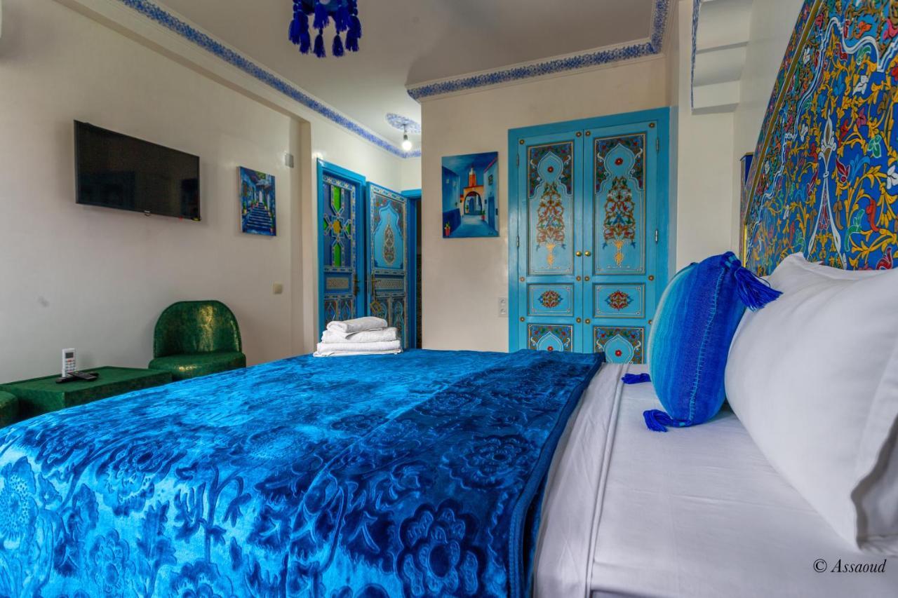 Puerta Azul Bed & Breakfast Чефчауен Екстериор снимка