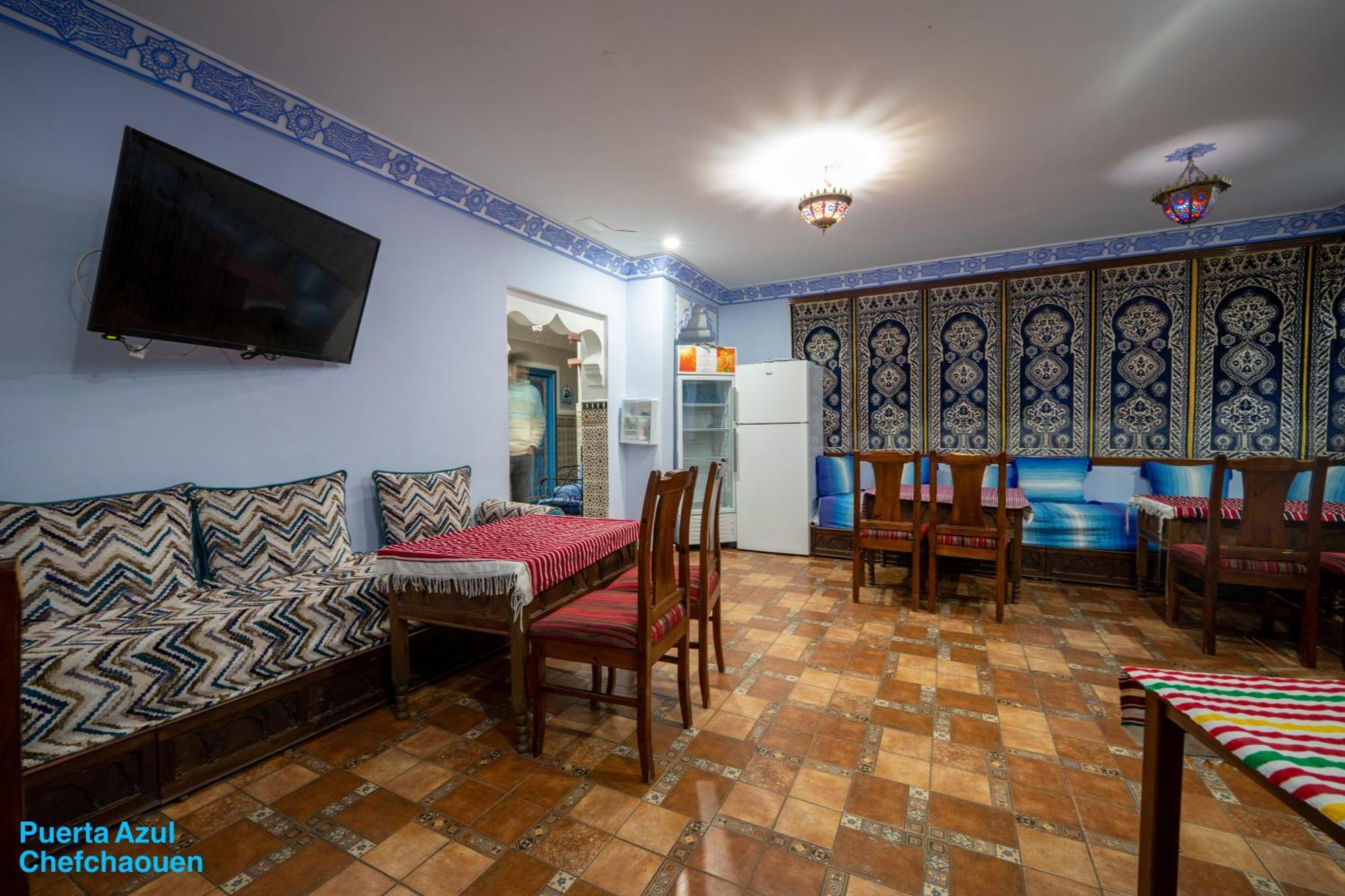 Puerta Azul Bed & Breakfast Чефчауен Екстериор снимка