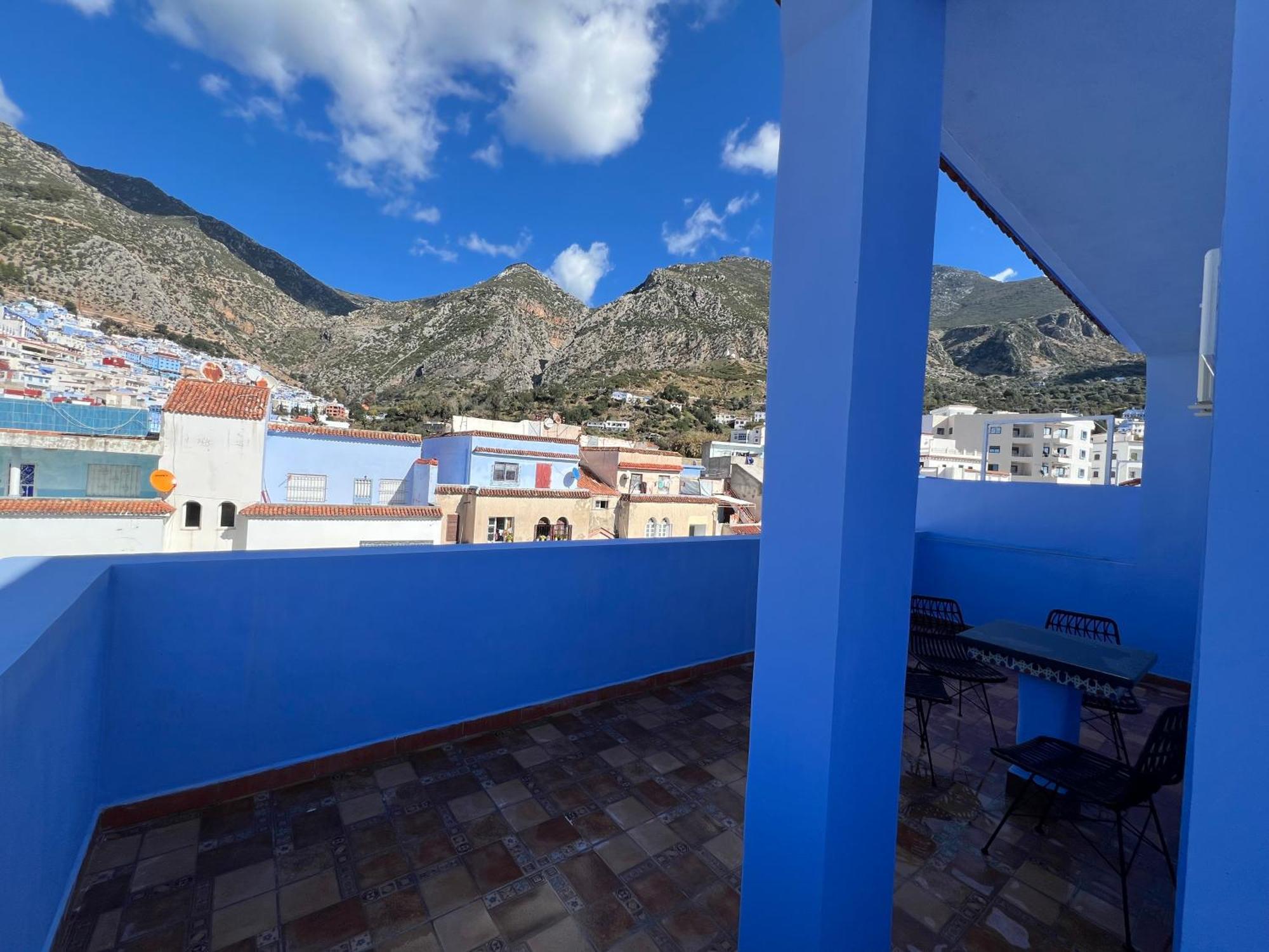 Puerta Azul Bed & Breakfast Чефчауен Екстериор снимка
