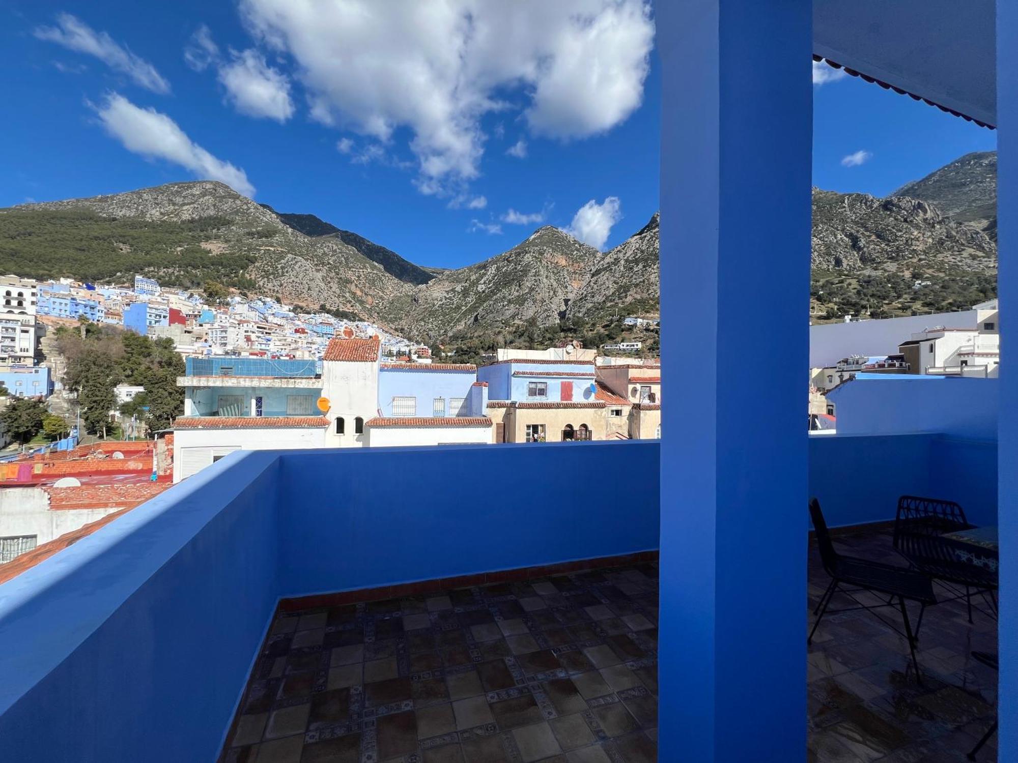 Puerta Azul Bed & Breakfast Чефчауен Екстериор снимка