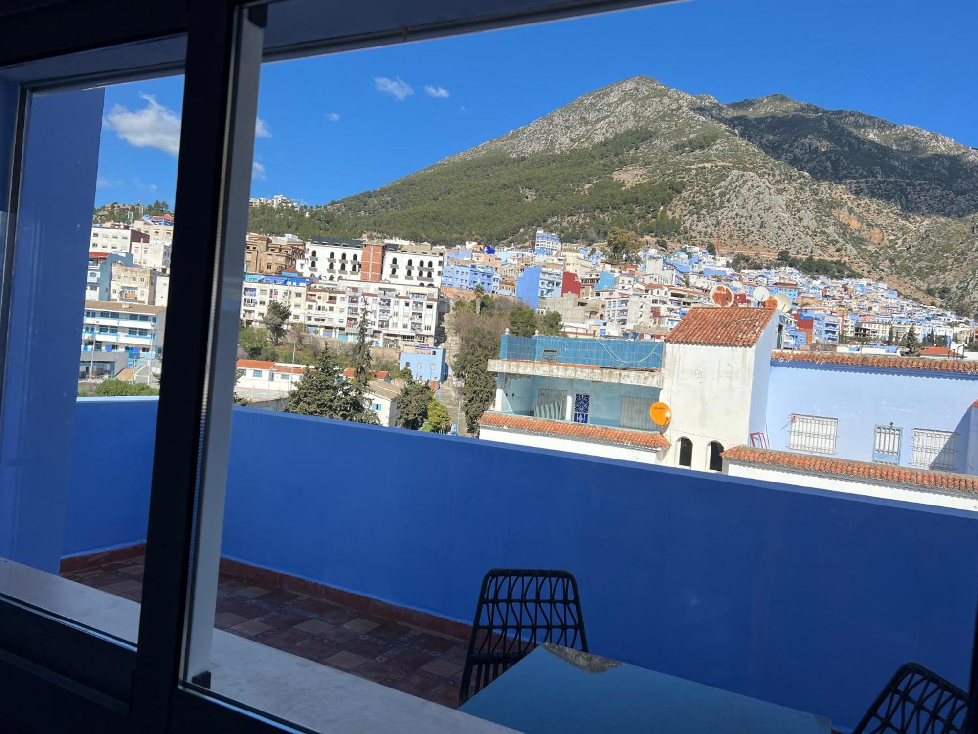 Puerta Azul Bed & Breakfast Чефчауен Екстериор снимка